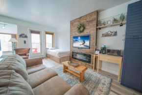 Slopeside 2791B by SummitCove Lodging